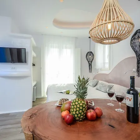 Naxos Island Escape *