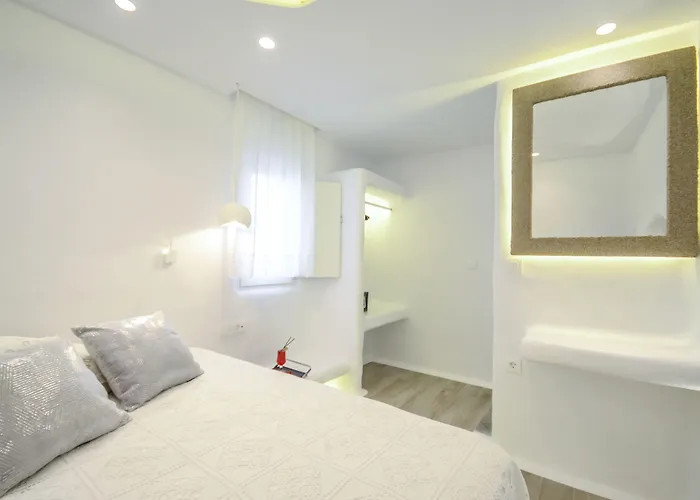 Naxos Island Escape * Pláka